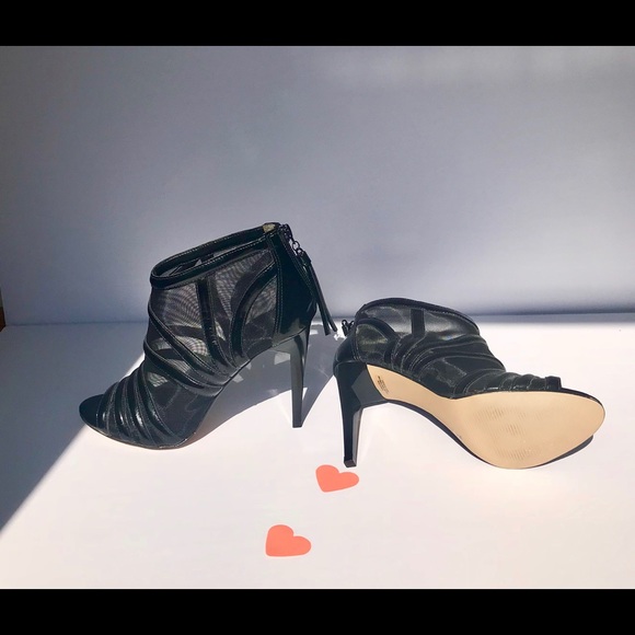 BCBGMAXAZRIA Black Mesh Open Toe Booties! - Picture 2 of 8